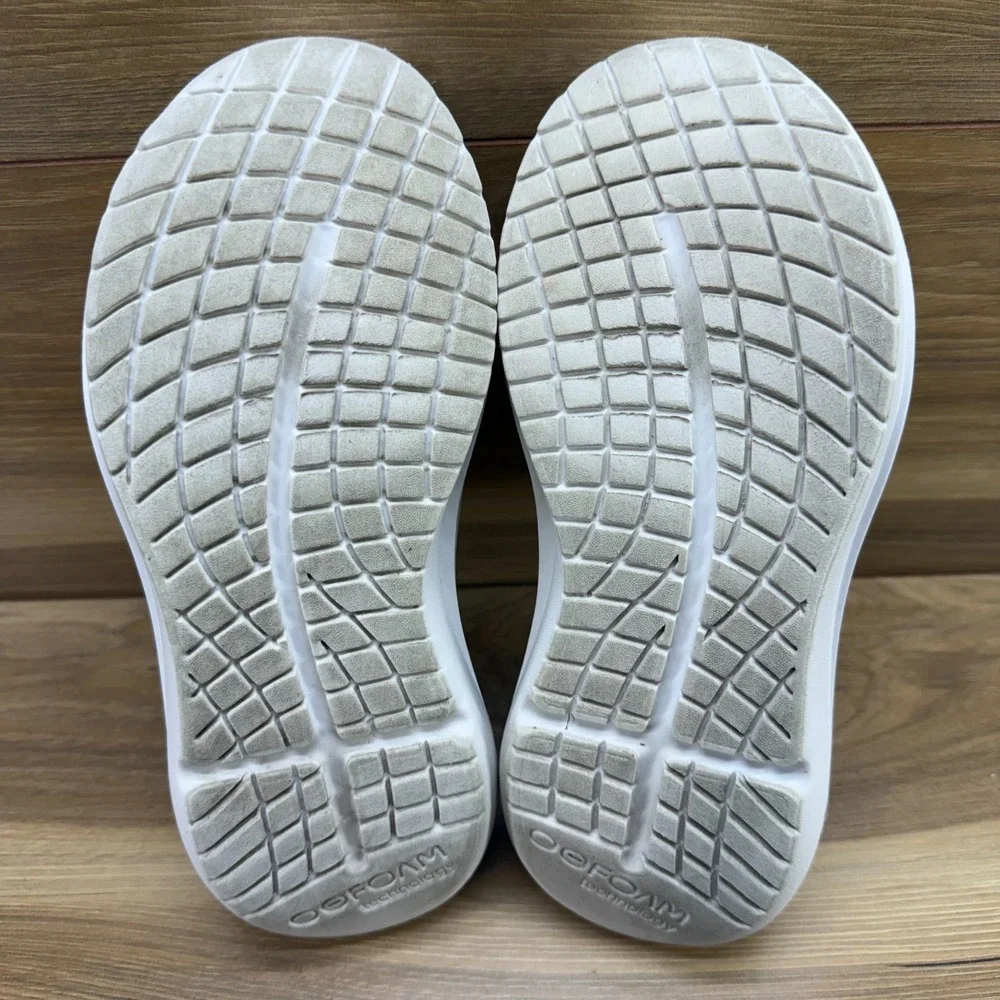 Oofos Oomy Zen Slip On Shoes Womens 8 EU 39 Chalk White Knit Recovery Sneakers